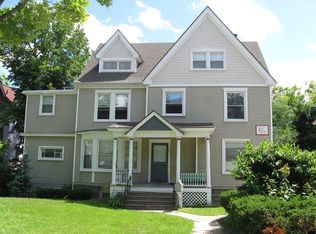 1030 Oakland Ave, Ann Arbor, MI 48104
