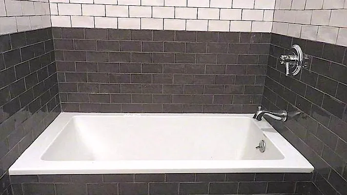 Rented by Nooklyn NYC LLC | media 18