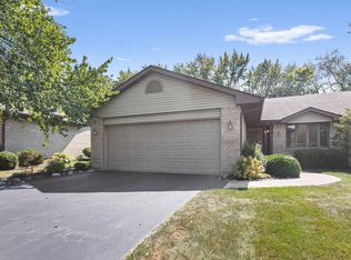 6159 Carriage Green Way, Rockford, IL 61108