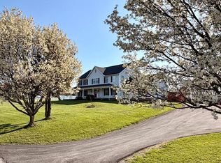 65 Watters Rd, New Park, PA 17352