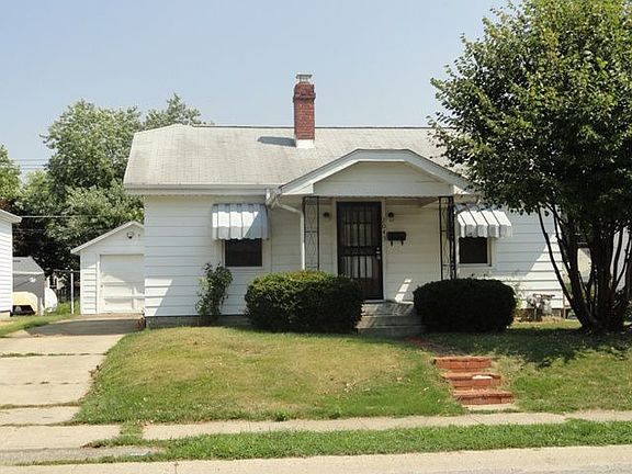 3rd image of 2043 N Bosart Ave