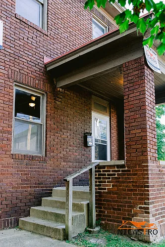 1638 Indianola Ave Photo 1