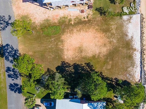 3rd image of 1172 Oyster Bay Dr