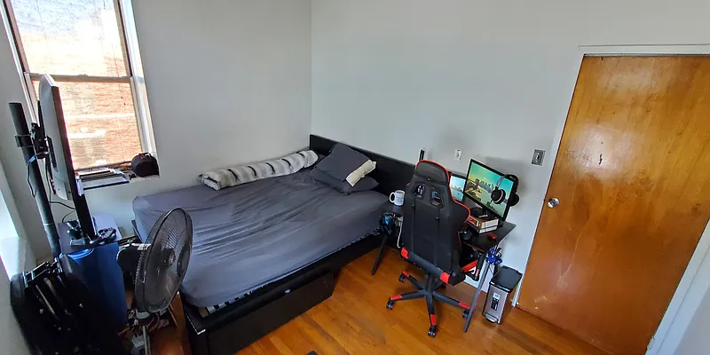 Rented by LDMI Realty Group LLC | media 32