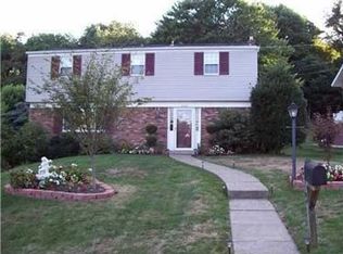 3103 Albine Dr, Glenshaw, PA