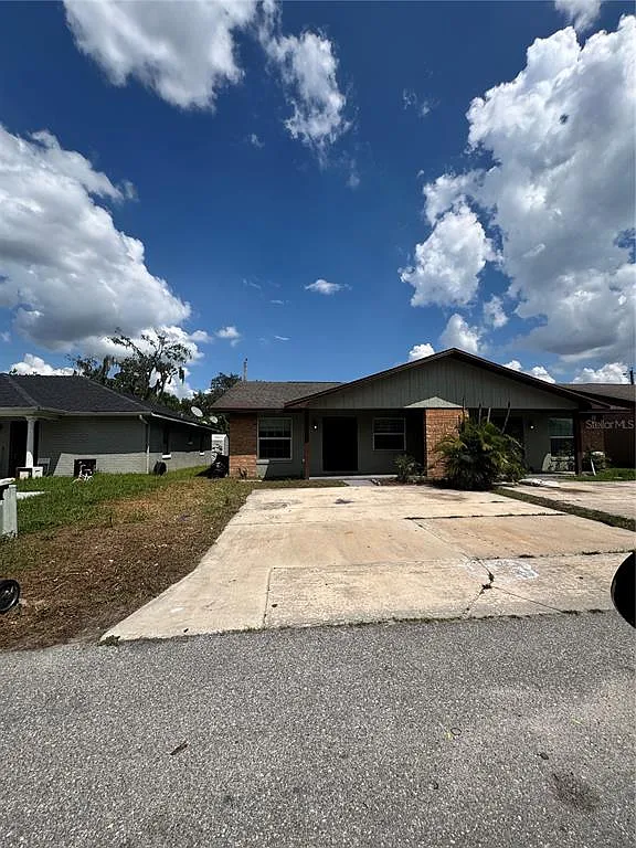 2 bed, 1.0 bath, 1025 sqft, $1,500 — Photo 1