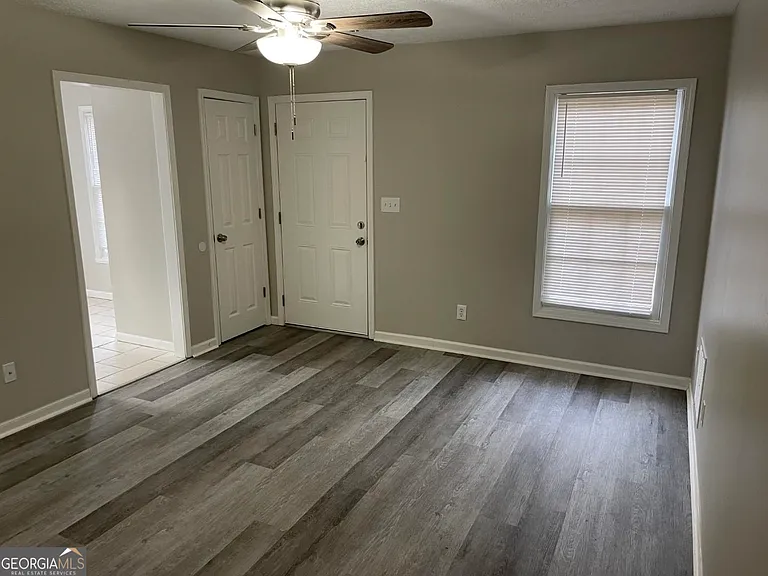859 Park Pl NE #A — Photo 12