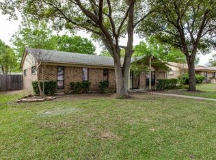 2210 Stafford Ln, Mesquite, TX 75150