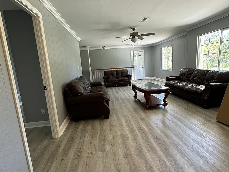 Murray Cir — Photo 16