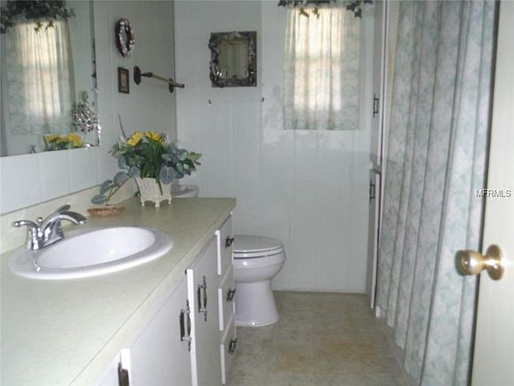 5th image of 38 Magnolia Ct #5