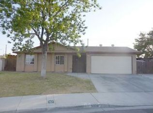 5009 Maple Tree Ave, Las Vegas, NV 89122