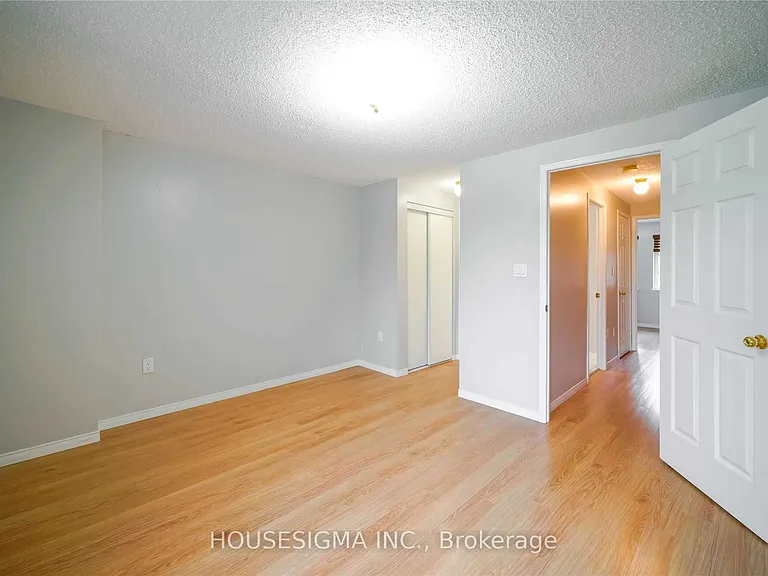 80 Strathaven Dr #21 — Photo 19