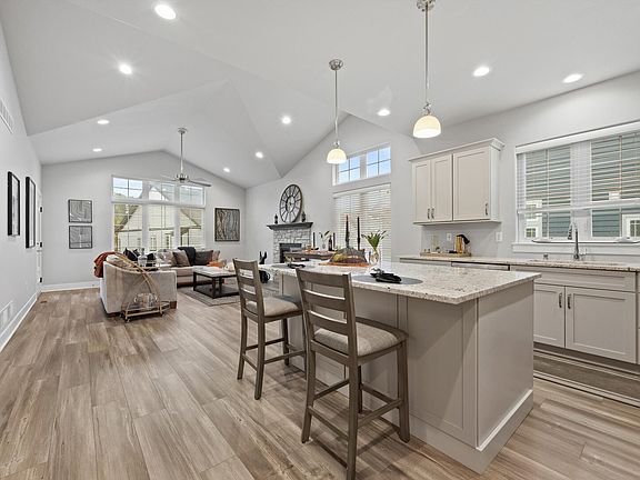 5th image of 4696 N Cottage Ln