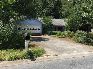 15 Bishop Mill Dr, Cartersville, GA 30121