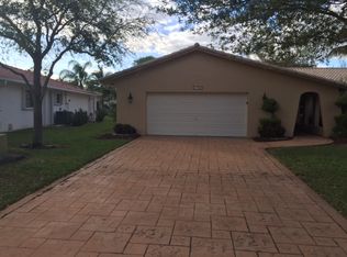 1726 NW 84th Dr, Pompano Beach, FL 33071