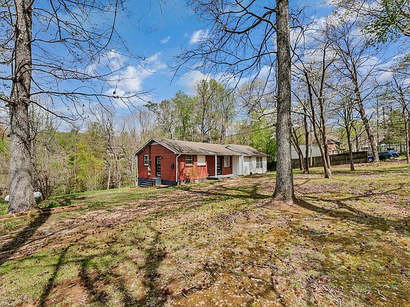 5th image of 751 Hogan Rd