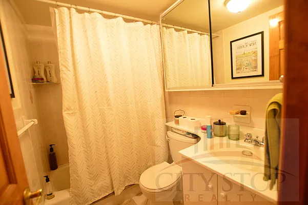 Rented by City Stop Realty | media 13