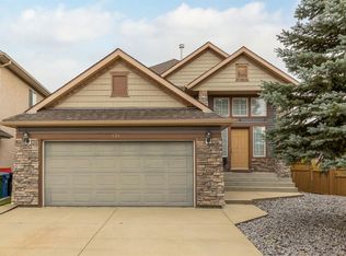 131 Panatella Close NW, Calgary, AB T3K6C9