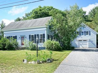 28 Mill Pond Dr, Windham, ME 04062