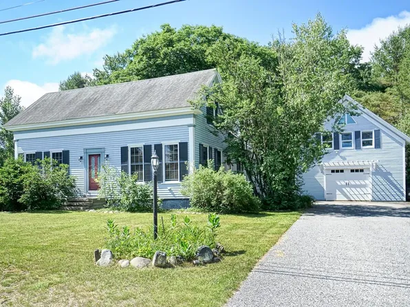 28 Mill Pond Drive, Windham, ME 04062