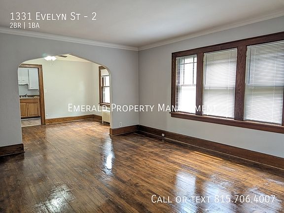 3rd image of 1331 Evelyn St #2