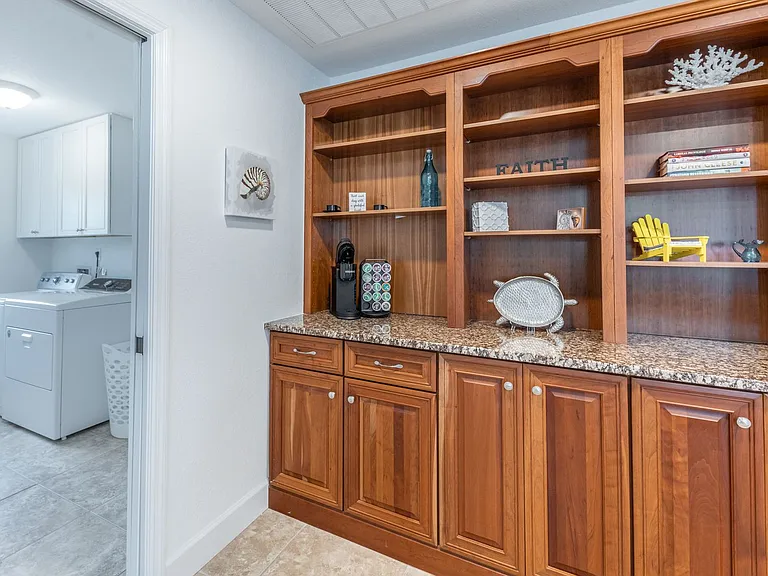 2572 Brazilia Ct — Photo 34