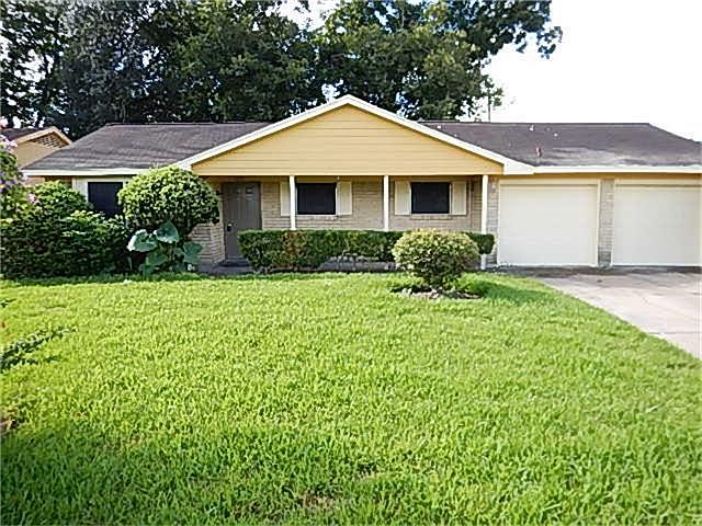 1st image of 4307 Woodmont Dr