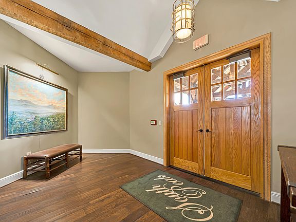 5th image of 5442 The Peaks Dr #209
