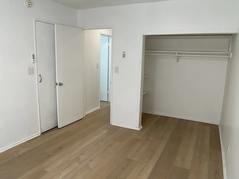 6561 Fulton Ave #5 — Photo 13