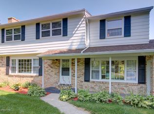 583 E Haslett Rd, Williamston, MI 48895