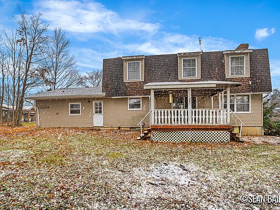 4th image of 4948 Beechtree Ave