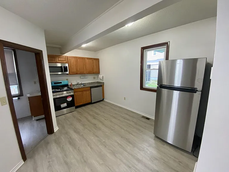 9 Gillis St #1 — Photo 7