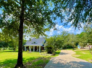 7698 Four Flags Rd, Laurel Hill, FL 32567