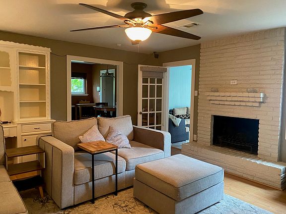 3rd image of 5014 Shady Nook Ct