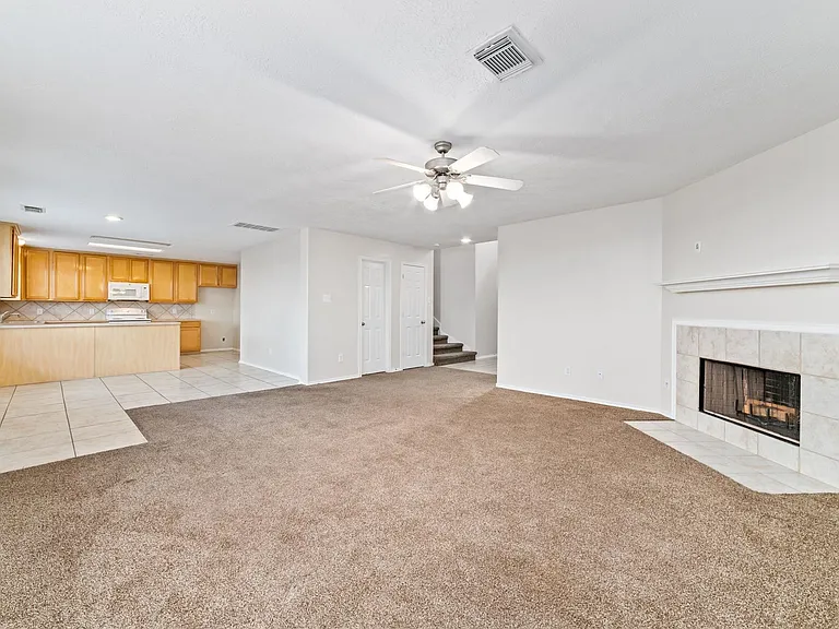 12615 Egret Hill Ct — Photo 8