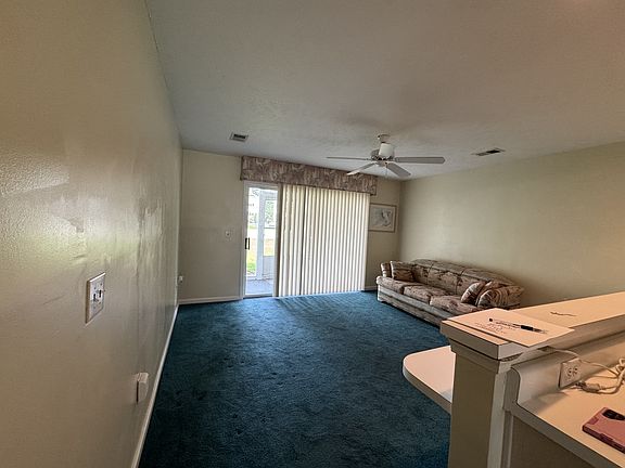 4th image of 556 White River Dr #44B-1