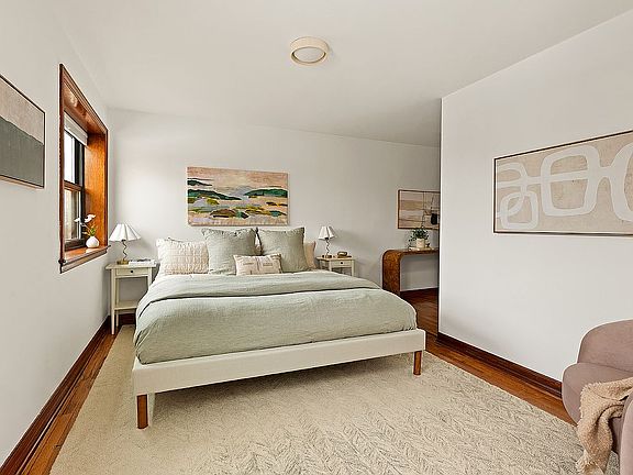 5th image of 375 Lincoln Pl APT 4F