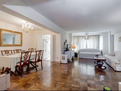 1381 Avenue Of The Amer #16I, New York, NY, 10019