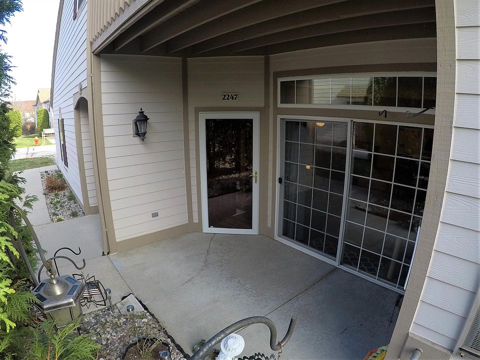 1st image of 2247 W Vista Bella Dr #8