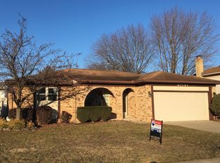 48141 Walden Rd, Macomb, MI 48044