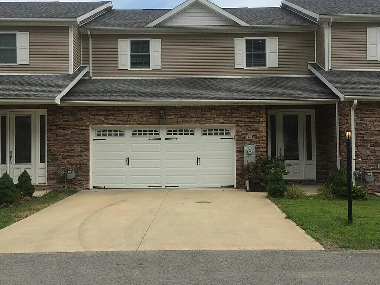 16 Turnstone Dr — Photo 1