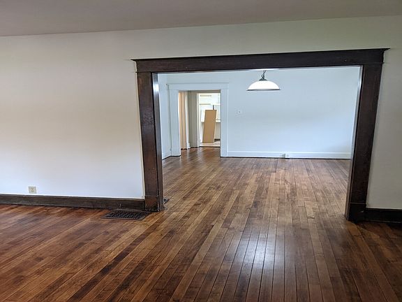 5th image of 4303 Guilford Ave