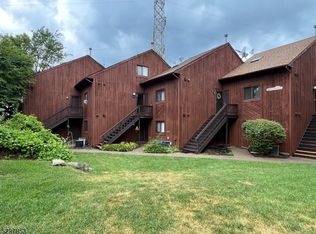 5 Brandywine Ct UNIT 10, Vernon, NJ 07462