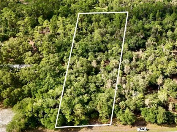 260 35th Ave NW, Naples, FL 34120