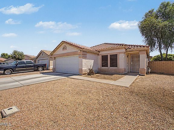 3rd image of 5240 E FLOWER Avenue