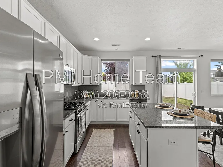 1812 W Parkview Dr — Photo 17