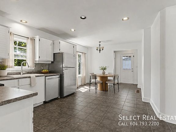 5th image of 46347 Portage Ave