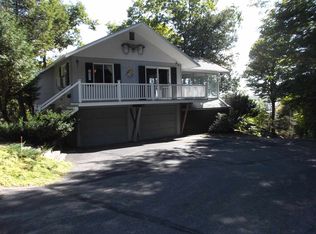 967 Red Rock Rd, Colchester, VT 05446