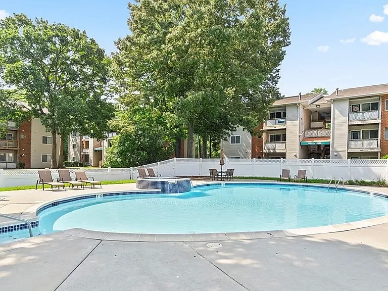 12679 Daybreak Cir — Photo 21