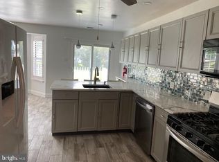 114 Mohican Ln, Little Egg Harbor, NJ 08087